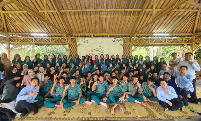 Photo of MAN 4 Sleman Berikan Apresiasi Kepada Siswa Aktif Organisasi