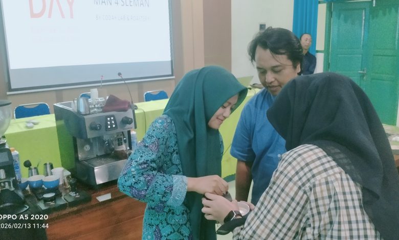 Photo of Pelatihan Barista MAN 4 Sleman: Bekali Siswa Jiwa Wirausaha dan Keterampilan Kekinian