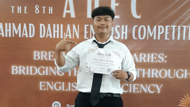Photo of Mengulas Buku, Mengukir Prestasi: Rizky Akbar Maulana Juara ADEC 2026