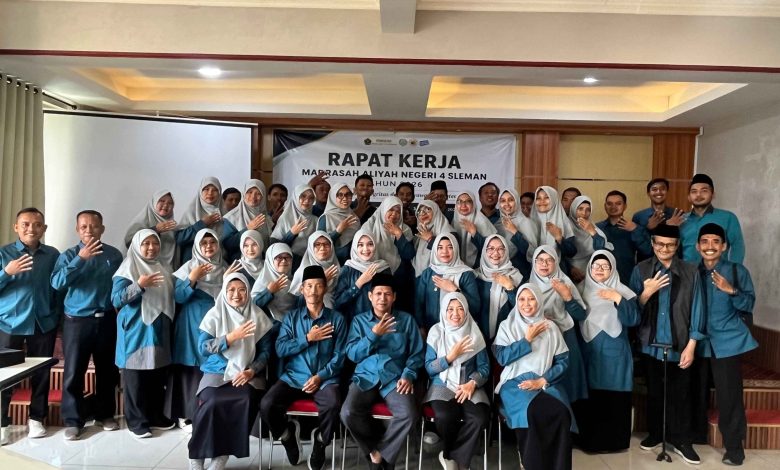 Photo of Raker MAN 4 Sleman Capai Tahap Akhir, Seluruh Bidang Paparkan Program Strategis