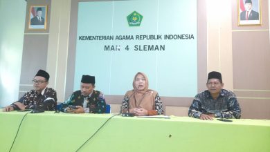 Photo of Perkuat Zona Integritas, Kemenag Sleman Gelar Program ‘Sapa Spontan’ di MAN 4 Sleman