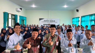 Photo of Kabid Penmad Kanwil Kemenag DIY Buka Raker MAN 4 Sleman, Tekankan Budaya Kerja dan Zona Integritas