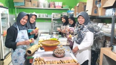 Photo of Perluas Pengetahuan dan Pengalaman Kerja, 68 Siswa APHP MAN 4 Sleman Ikuti PKL di Dunia Industri Kuliner
