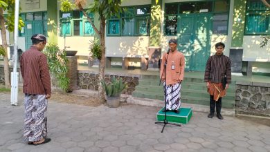 Photo of Khidmat Upacara Peringatan 14 Tahun Disyahkannya UU Keistimewaan DIY di MAN 4 Sleman