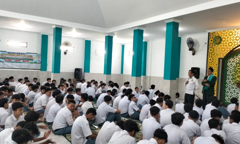 Photo of MAN 4 Sleman Teguhkan Komitmen Cegah Kenakalan Remaja dan Kekerasan